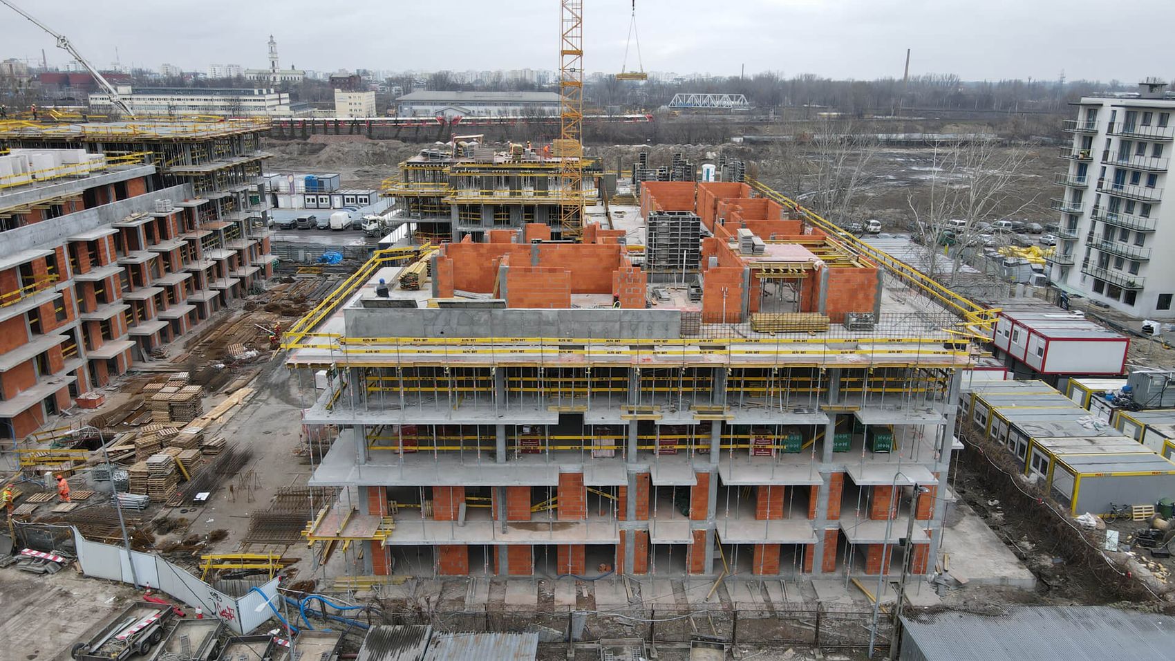 Metro Art - postęp prac - osiedle Victoria Dom na Pradze Południe