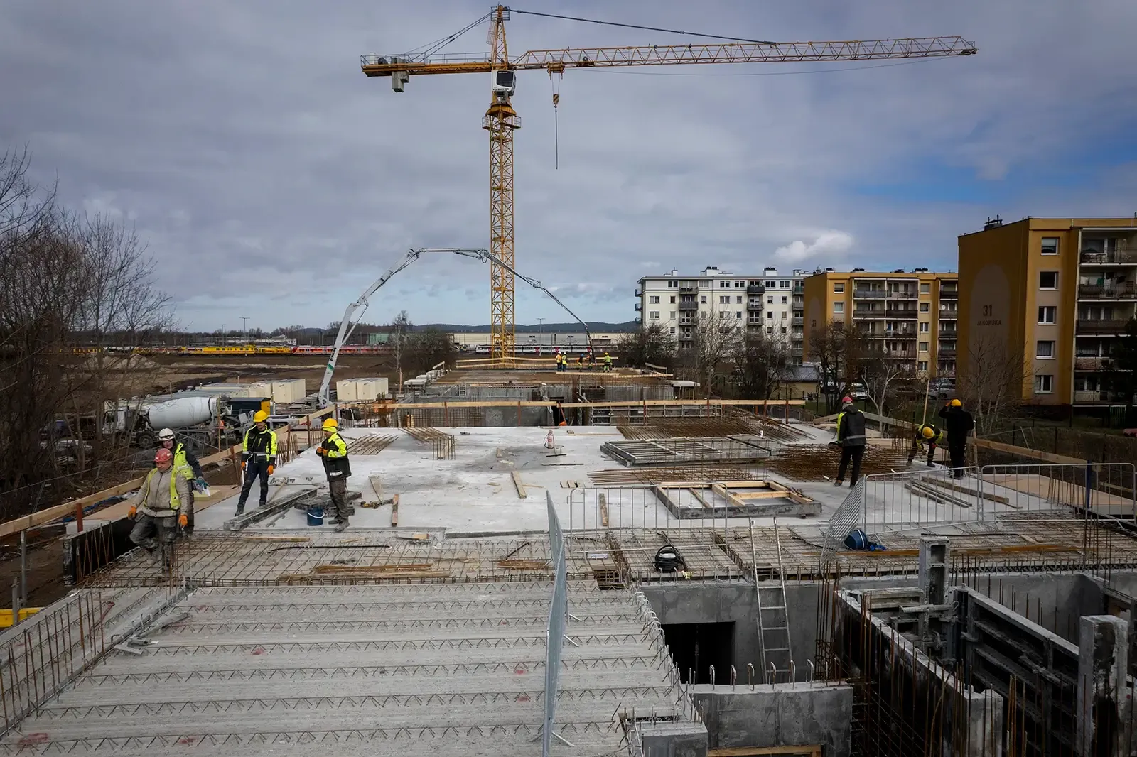 Postęp prac na osiedlu Miasteczko Nova Fala w Gdyni, luty 2025